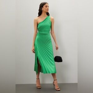 Delfi Collective Leah One Shoulder Pleated Midi Dress Green Large